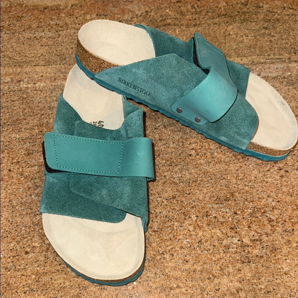 Birkenstock Women's Teal Sandals size 40 
NWOB